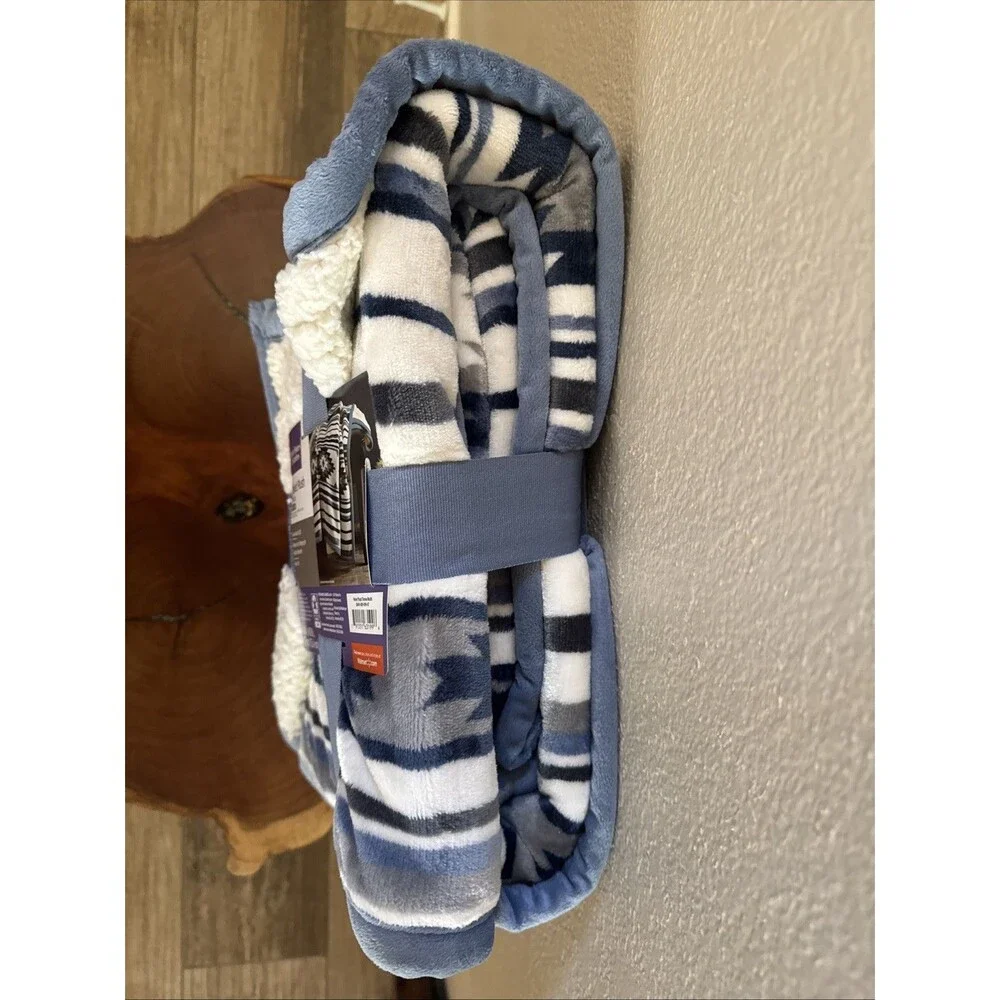 Better Homes & Gardens Throw Blanket 50x60